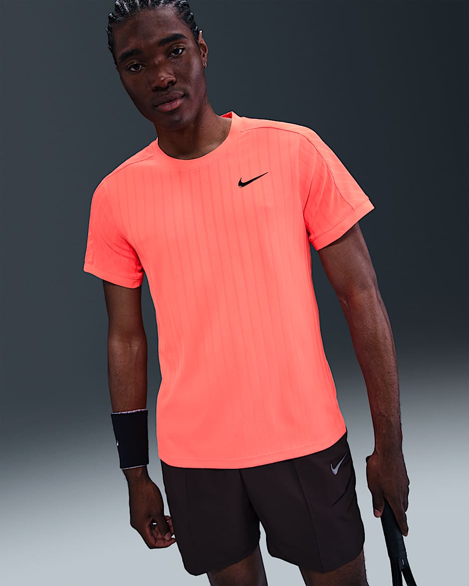ウェア Dri-Fit Court Slam T-Shirt Men TOP NikeCourt Slam Men's Dri-FIT ADV Tennis Top. Nike.com